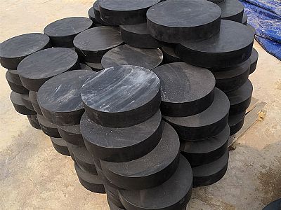 宝塔区板式橡胶支座由若干层橡胶片与薄钢板经加压硫化